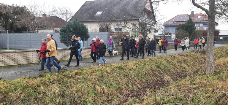 Wandern: Erkundung des Naturschutzgebiets Rotböhl und dem Ohlenbach